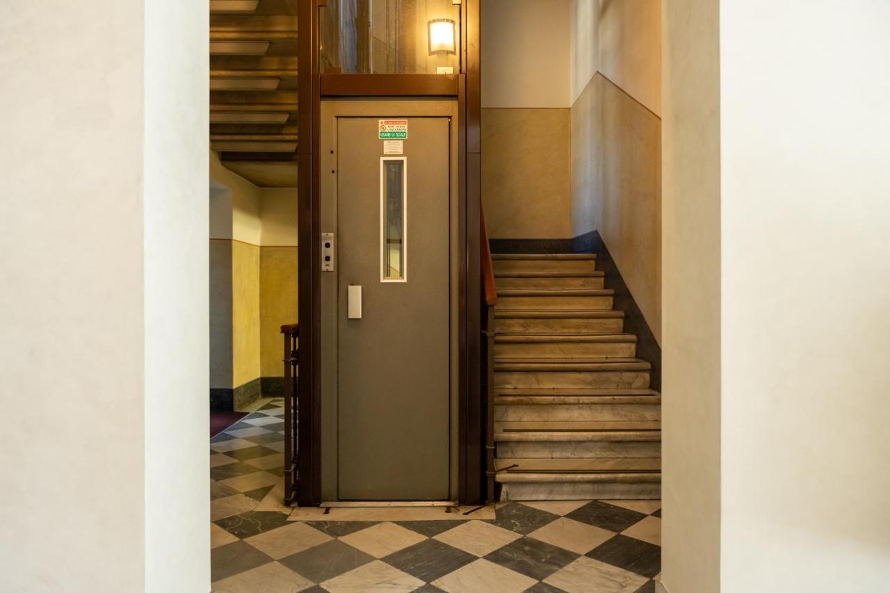 5 Min Duomo Luxury Home In Brera Design District Milán Exterior foto